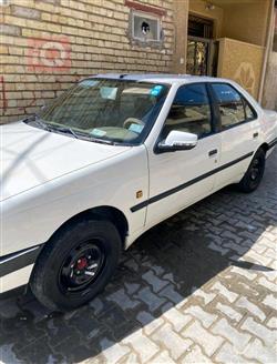 Peugeot 405